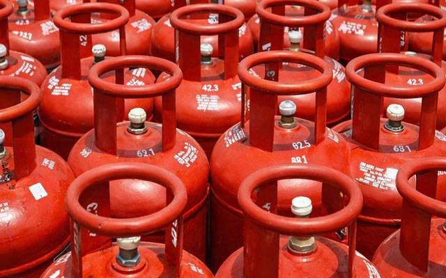 لاہور میں ایل پی جی سپلائی معطل ہونے کا خدشہ، ڈسٹری بیوٹرز کی ہڑتال کی دھمکی