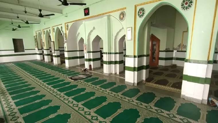 نئی دہلی میں تاریخی ریس کورس مسجد کو خالی کرنے کا نوٹس