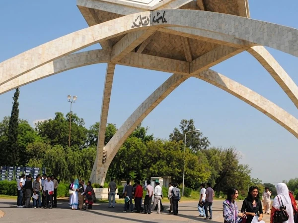 قائداعظم یونیورسٹی کے قائم مقام وائس چانسلر ڈاکٹر ظفر جسپال کی مدت میں توسیع
