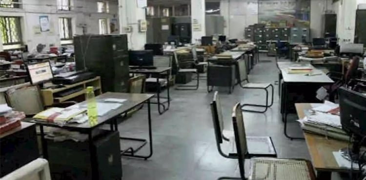 خیبرپختونخوا میں سرکاری ملازمین کے لیے اسمارٹ ایپ سے حاضری لازمی قرار