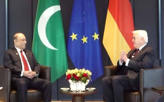 city42.tv صدر آصف علی زرداری کا دورہ جرمنی: گارڈ آف آنر پیش، دوطرفہ تعلقات پر تبادلہ خیال