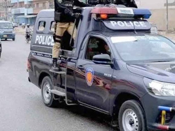 express.pk کراچی: شاہین فورس سے مقابلے میں ہلاک 4 ڈاکوؤں کی شناخت مکمل
