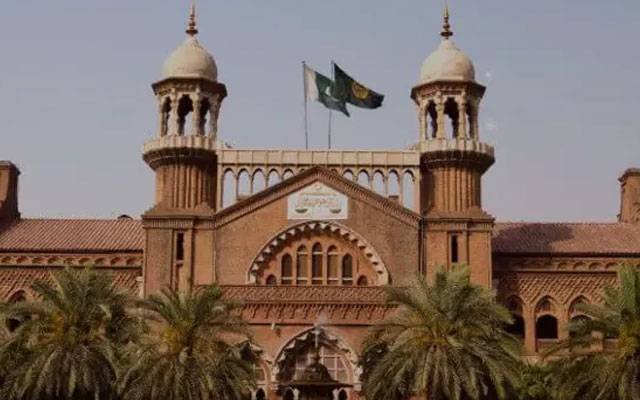 لاہور ہائیکورٹ نے بیوی اور چچی کو آگ لگانے والے مجرم کی سزائے موت برقرار رکھی