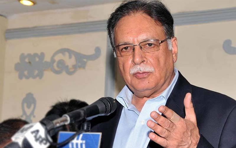 خواجہ آصف اور مولانا فضل الرحمان کے درمیان تلخی پارلیمانی نوک جھوک ہے: رانا ثنا اللہ