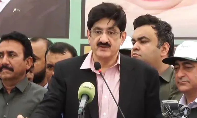 wenews.pk حیدرآباد میں سڑک کے بیچ کھمبے چھوڑنا منصوبہ بندی کا حصہ تھا: مراد علی شاہ